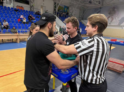 ФАР, Виктор Громов и коррупция в армрестлинге: кто вернёт спортсменам чемпионаты мира?