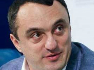 Арутюнянов спустят с водных горок: почему водно-развлекательный комплекс оказался в центре споров