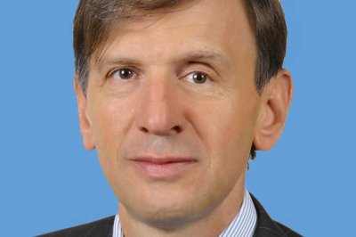 Миллиардер-друг Абрамовича устроил &laquo;террор&raquo; 8-летней дочери