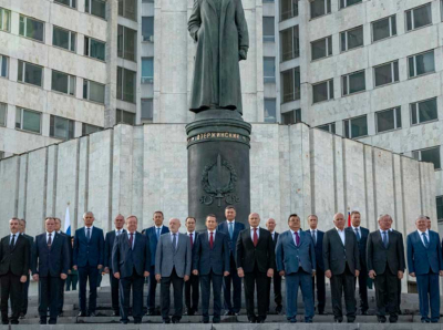 Алкоголь, проститутки и коррупция: о чем сотрудники СВР пишут в доносах друг на друга