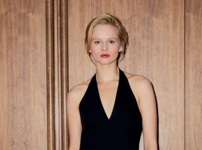 Саша Бортич улетела в Кению с сыном и новым бойфрендом