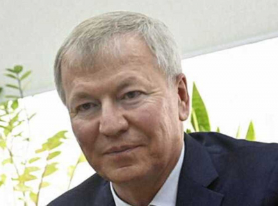 2,68 млрд на АРМ и МФУ: Владислав Иванов и Анна Девяткова написали тендеры под своих, откаты шли через Егора Игнащенко