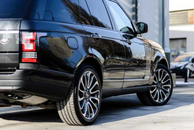 Кипрская таможня опровергла массовую отправку похищенных в Великобритании автомобилей на остров