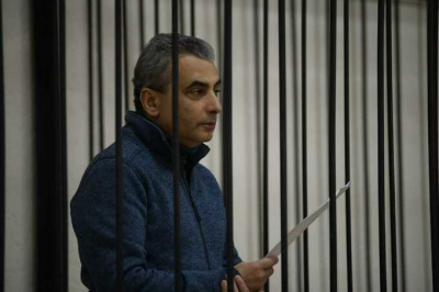 Суд оставил в силе приговор зампреду &laquo;Яблока&raquo; Льву Шлосбергу по делу о публикации видео без обязательной маркировки