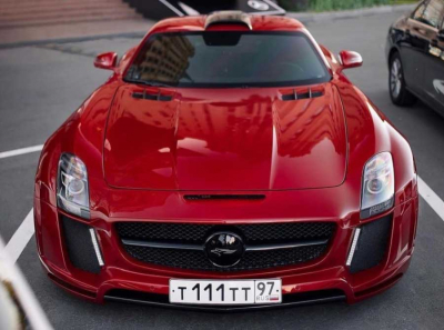SLS AMG за 27 миллионов: Элина Эдоян катается на роскоши, пока брат Бабаян крышует ЮЗАО?