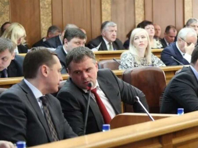 Южноуральские депутаты «попиарятся» на 4,4 млн рублей. За счёт налогоплательщиков!