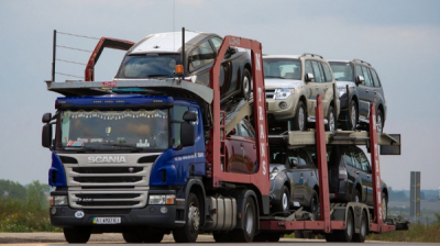 Убыток 18 млн, два сотрудника в штате, 173 млн госконтрактов &mdash; новая империя Узденовых и Степаняна готова к работе.