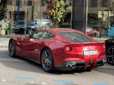 Ferrari вместо мольберта: как Ляпин Роман Иванович превратил Союз художников России в витрину роскоши