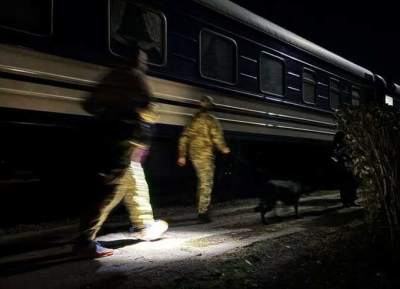 Поезд &laquo;Кошице &ndash; Ужгород&raquo; остановили в Чопе из-за информации о взрывном устройстве