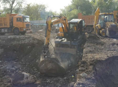 Реконструкция или снос? Что происходит на месте детдома в Баганашыле