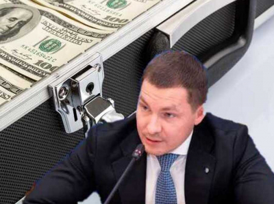 Роман Чичканов: от академических степеней по блату до финансовых афер с уголовными делами и международными офшорами