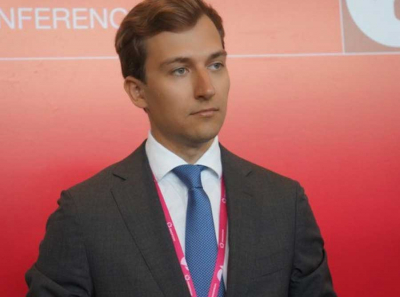 Офшорный «Новый путь»: как Алексей Трачук из Минцифры и Ива Трачук («Труд») прячут деньги через «Бюро» и «Деластор Энтерпрайзез Лтд»