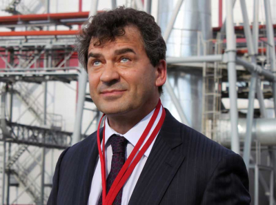 КАК МИЛЛИАРДЕРОВ ПРЕВРАЩАЮТ В БОМЖЕЙ: ИСТОРИЯ БАЗИЯНОВ, РЕЙДЕРСКИХ СХЕМ И ЭЛИТНОЙ КВАРТИРЫ, КОТОРУЮ СПАСЛА МОБИЛИЗАЦИЯ