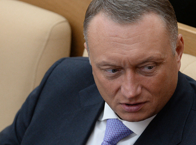 Когда слово и дело совпадают: путь Дмитрия Савельева от рабочего на заводе до сенатора и общественного деятеля