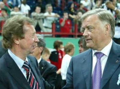 Убеждал Якунина В.И. в ложе Локомотива